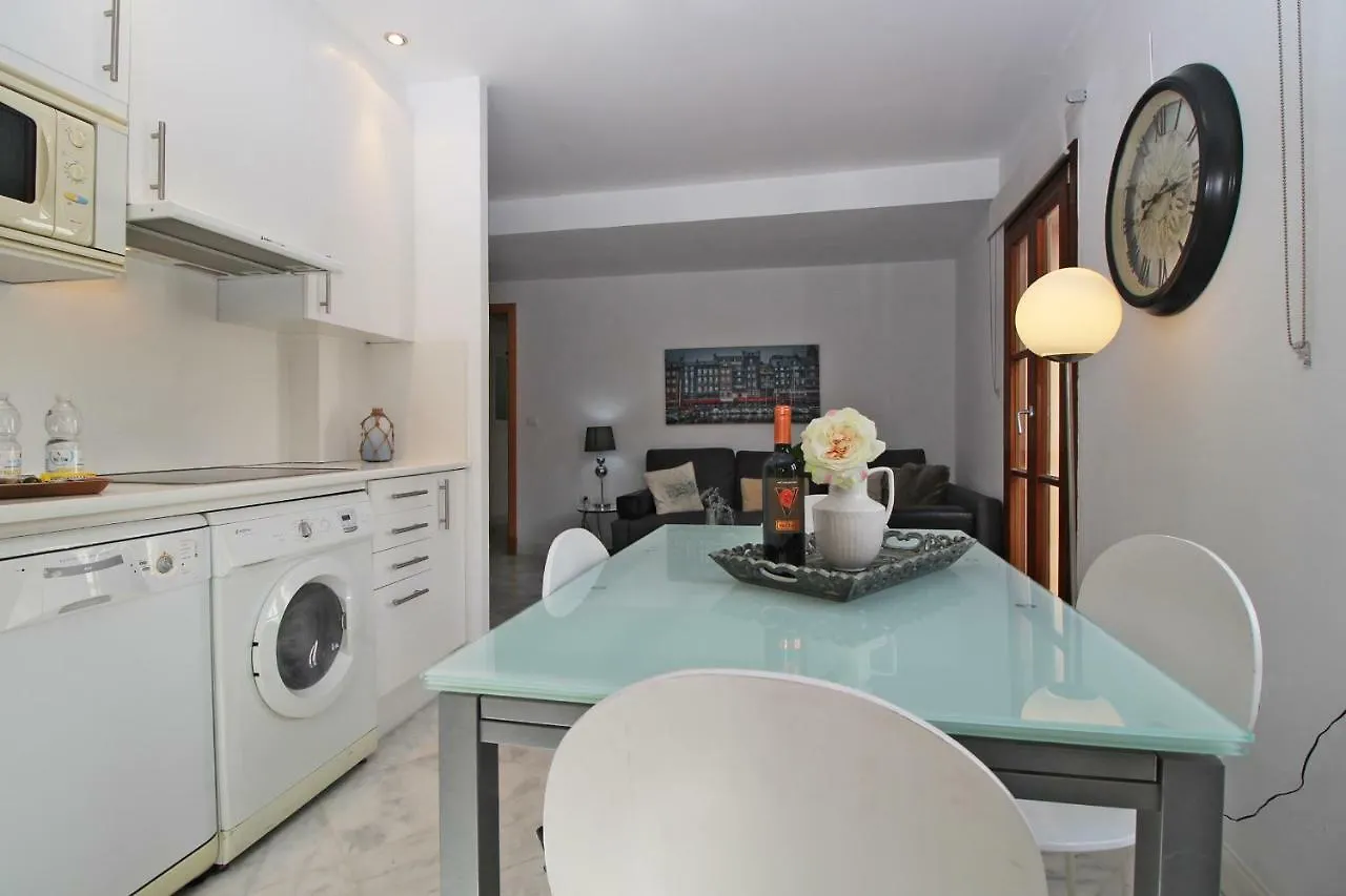 Del Parque Flats - Tribuna Malaga Apartment