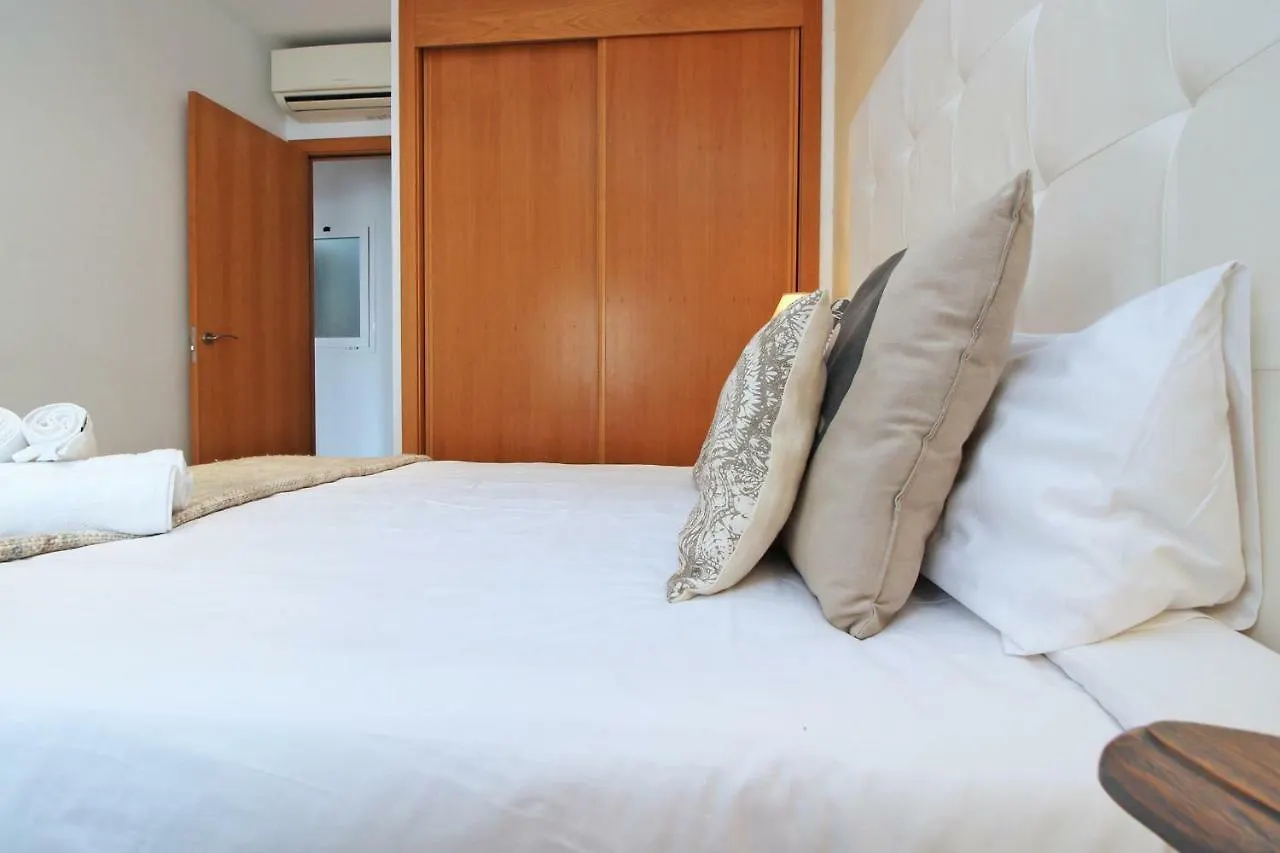 Del Parque Flats - Tribuna Malaga